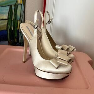 vera wang lavender white wedding platform stiletto heels